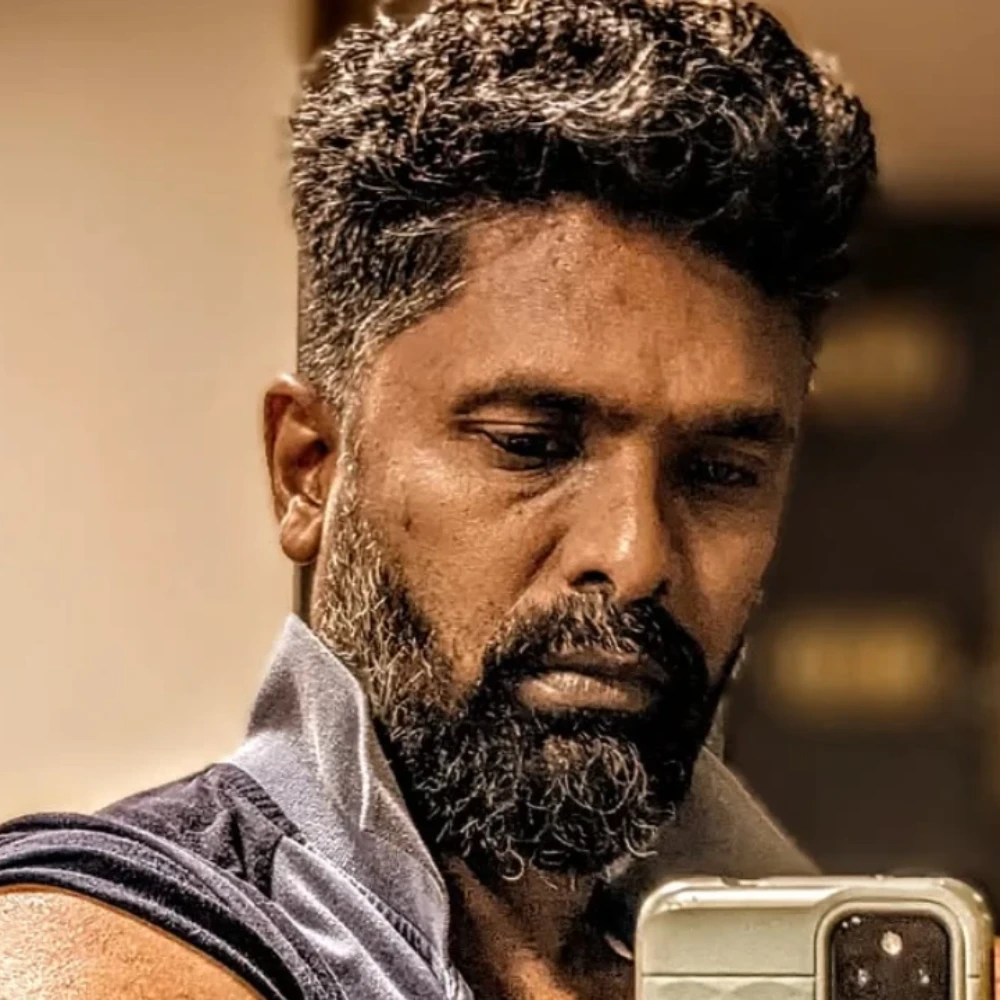 Meiyazhagan director Prem Kumar calls out movie reviewers, highlights 'big problem of negative reviews'
