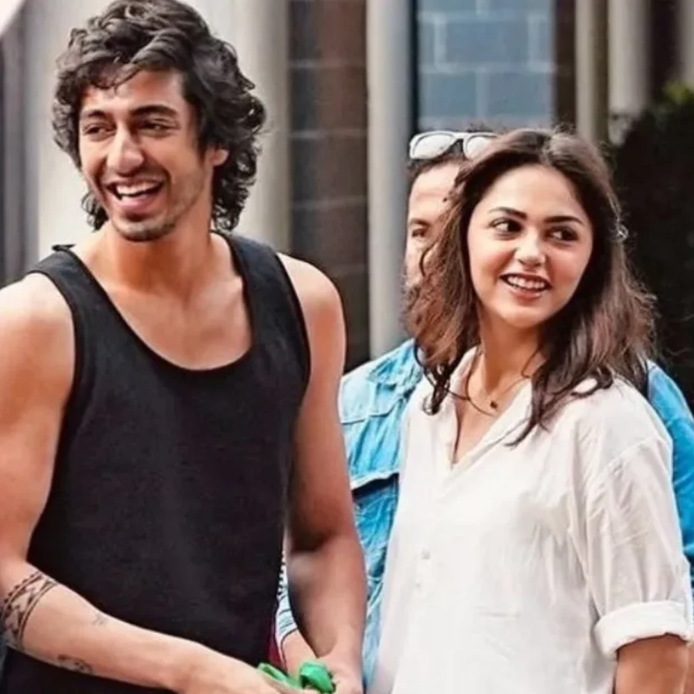 Mohit Suri wanted actress who 'hadn't done anything cosmetically', director talks about casting Aneet Padda for Saiyaara