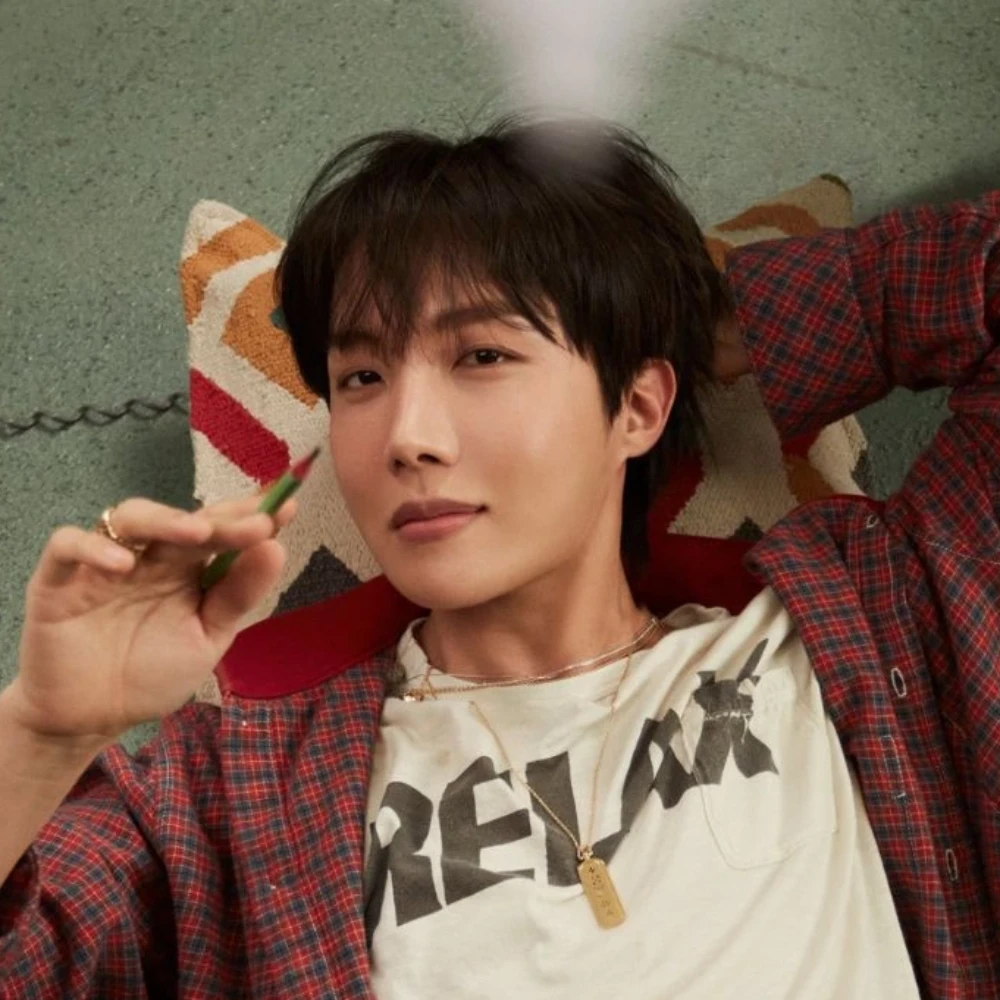 BTS’ J-Hope sells off 4 billion KRW Seoul apartment earning 1.65 billion profit, keeps another unit in same complex