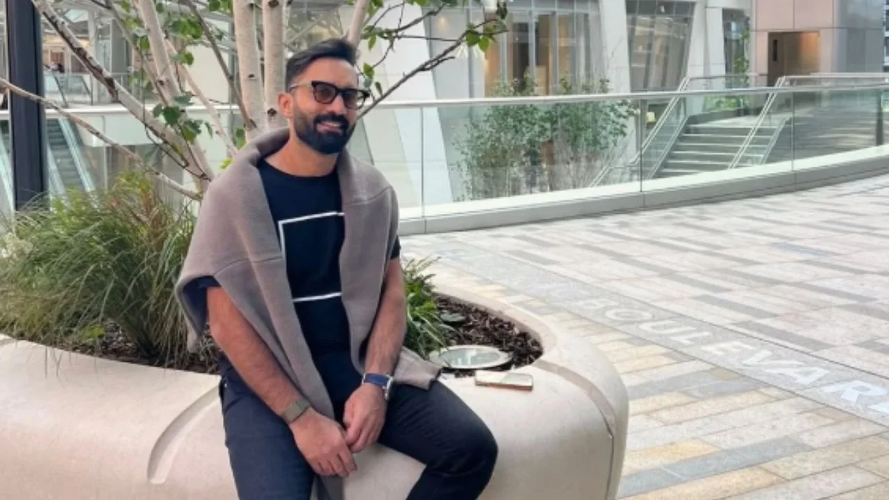 Dinesh Karthik (via Instagram)