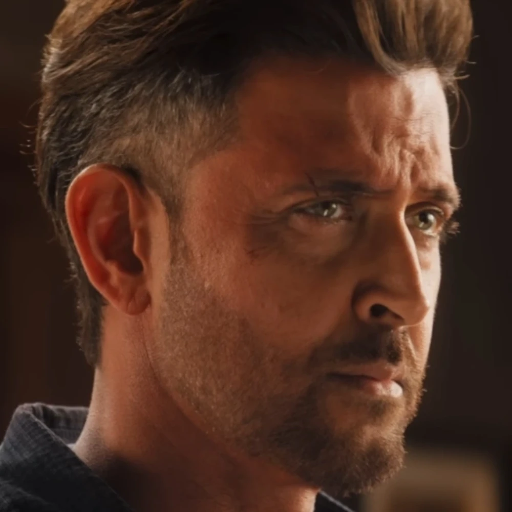Hrithik Roshan’s massive back end profit sharing deal with Aditya Chopra for War 2 - Salary Revealed