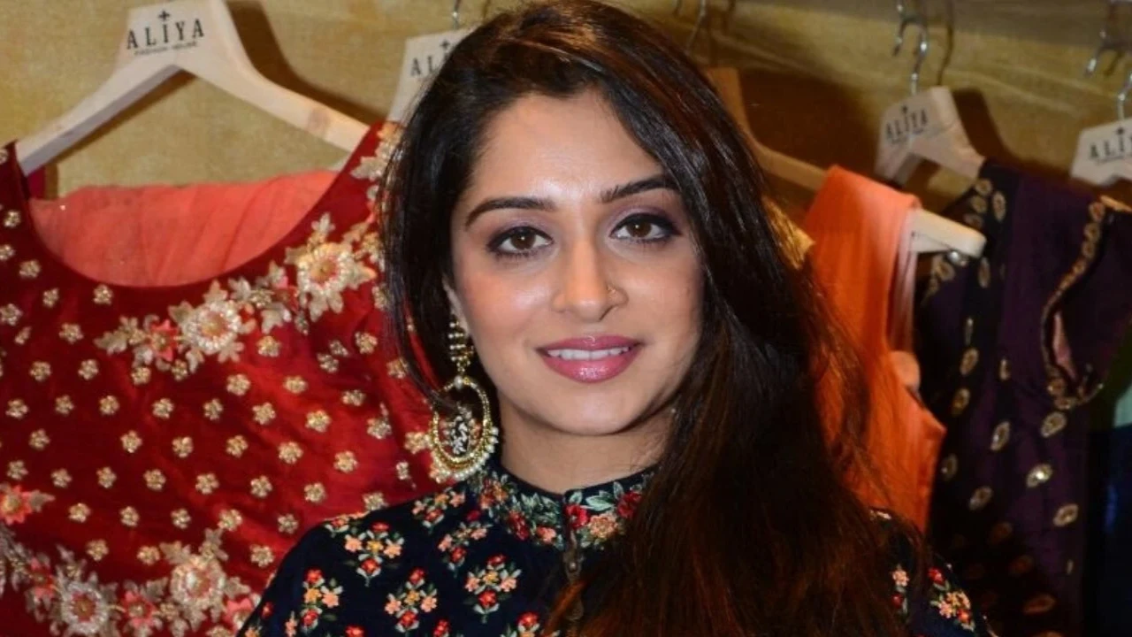 EXCLUSIVE: Dipika Kakar NOT a part of Ravi Dubey-Sargun Mehta's production show