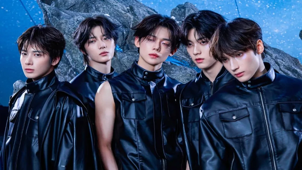 TXT: courtesy of TXT's Weverse