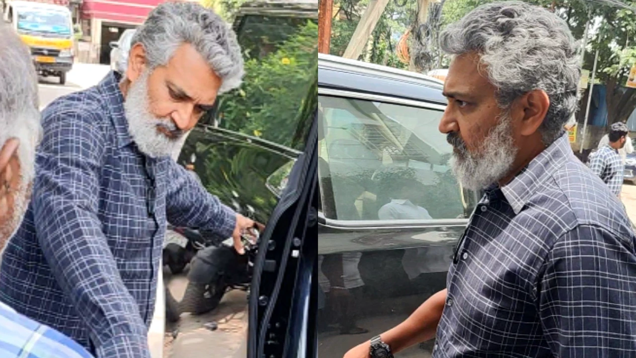 Shivashakti Datta passes away: SS Rajamouli reaches RRR music composer MM Keeravani’s home to offer condolences (PC: Kamlesh Nand) Shivashakti Datta passes away: SS Rajamouli reaches RRR music composer MM Keeravani’s home to offer condolences