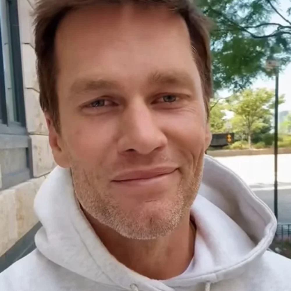 Does Tom Brady think Sofia Vergara is 'too old' to date? NFL star's camp REACTS to age rumor