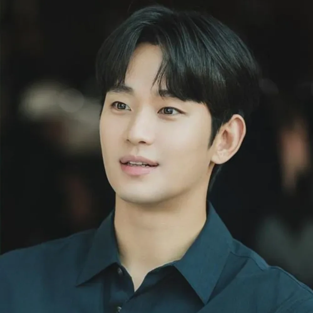 Fact check: Has Kim Soo Hyun fractured his leg amid Kim Sae Ron dating row? Hospitalization rumors explored