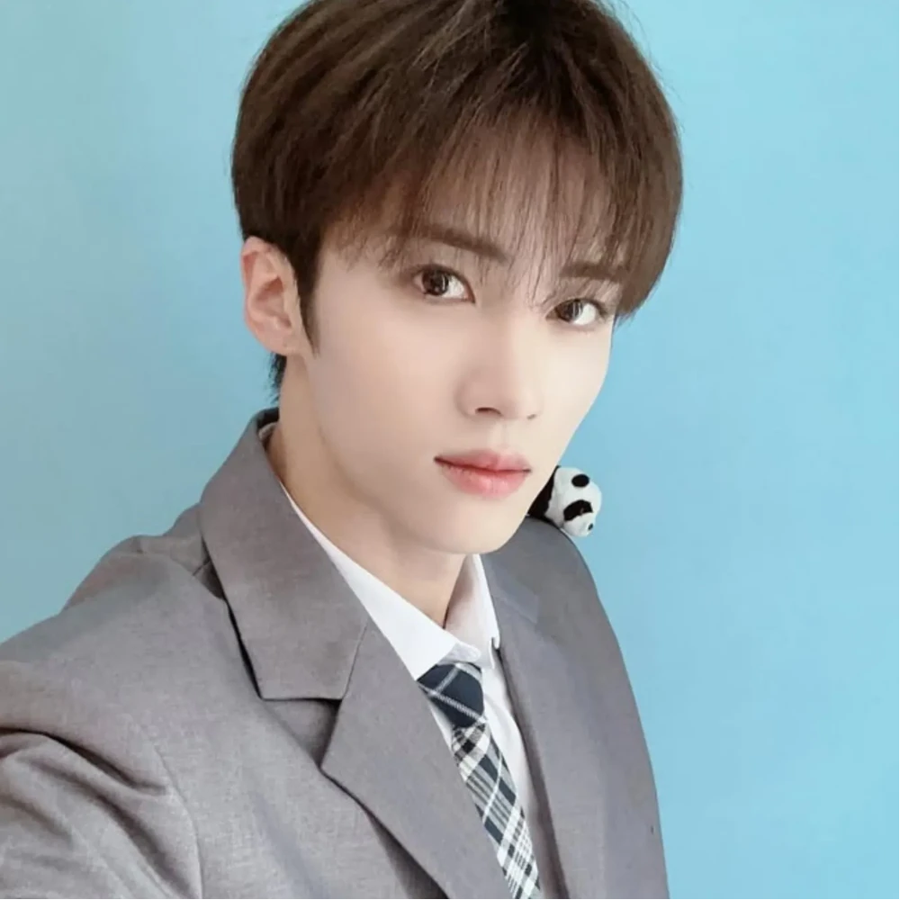 PENTAGON’s Yan An takes a hiatus amid benign tumor diagnosis, reveals surgery plans after sudden pain