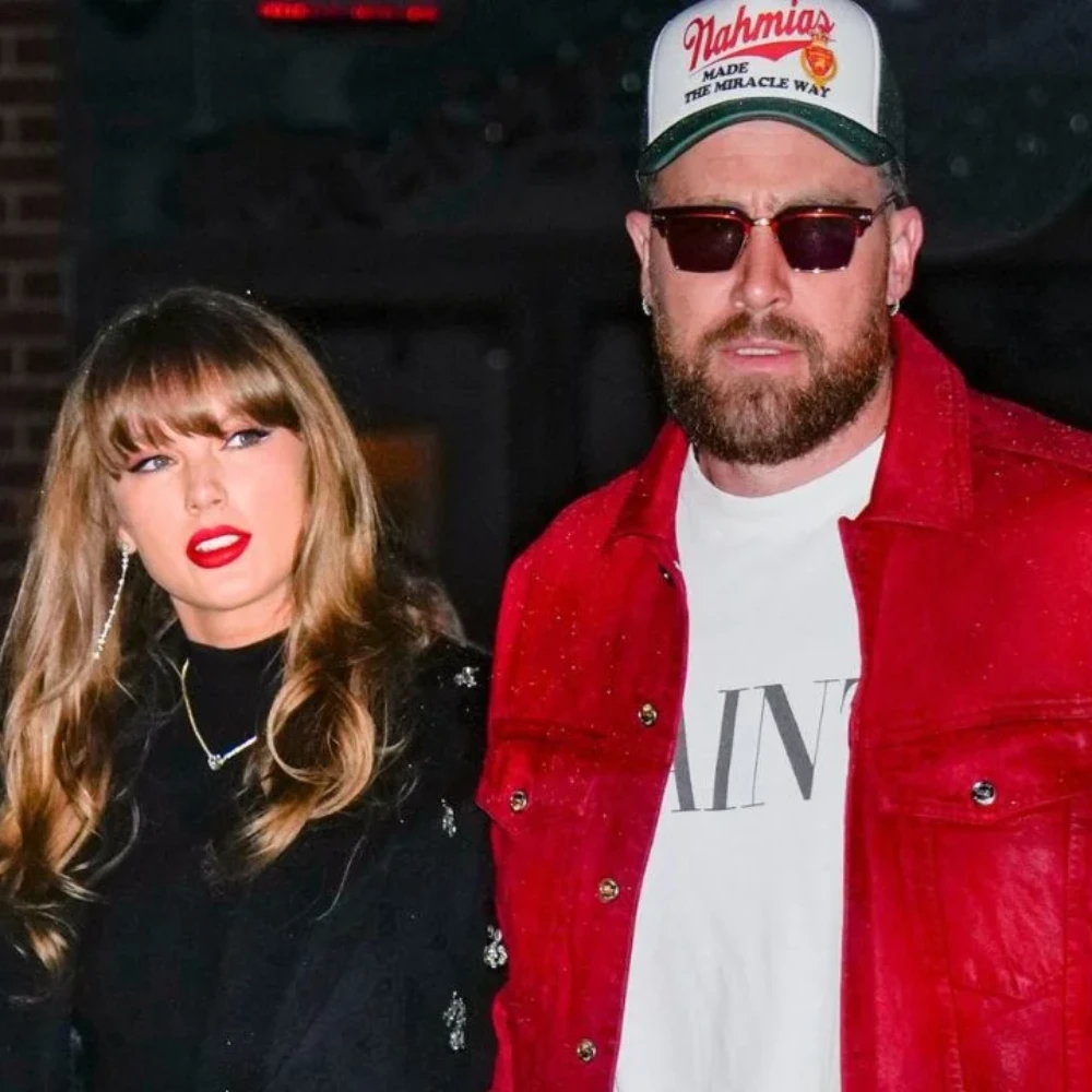 Travis Kelce is now a member of Taylor Swift's private family group chat post her father’s heart surgery