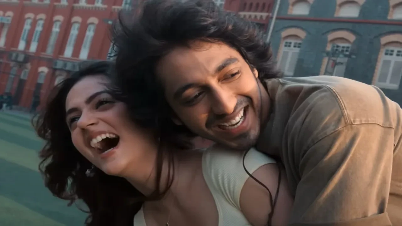 Saiyaara Box Office Trends Day 1: Ahaan Panday and Aneet Padda starrer enters the game ...