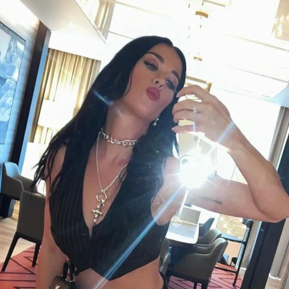 Katy Perry Escapes Major Mishap After Her Butterfly-Shaped Prop Malfunctions Mid-Air, Video From Concert Goes Viral