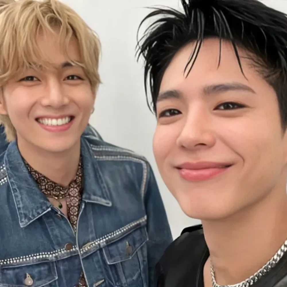 BTS’ V and bestie Park Bo Gum go clubbing together before Paris fashion event, wave at fans outside venue: watch
