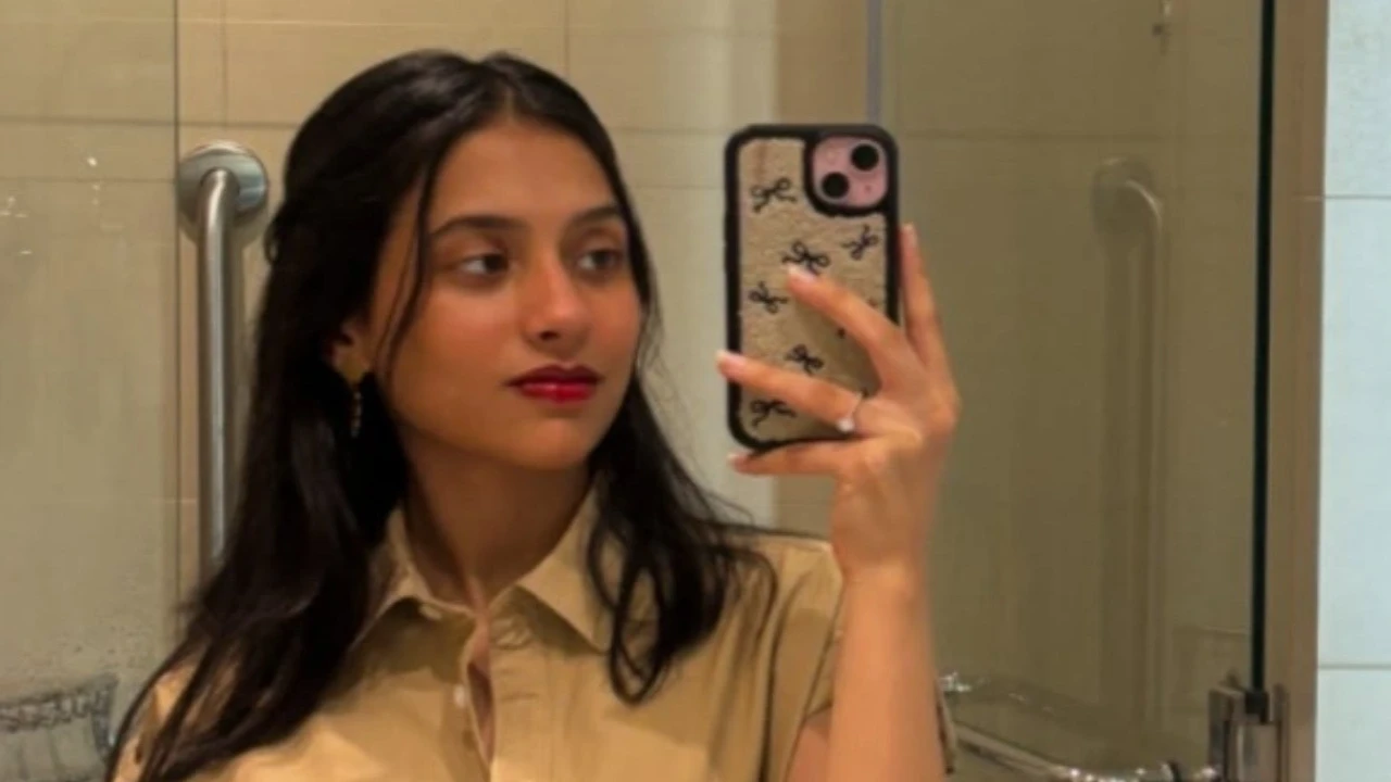 Who is Divya Deshmukh? Picture courtesy: Divya Deshmukh/Instagram Who is Divya Deshmukh? 19-year-old chess prodigy who has reached the FIDE Women’s World Cup semi-finals