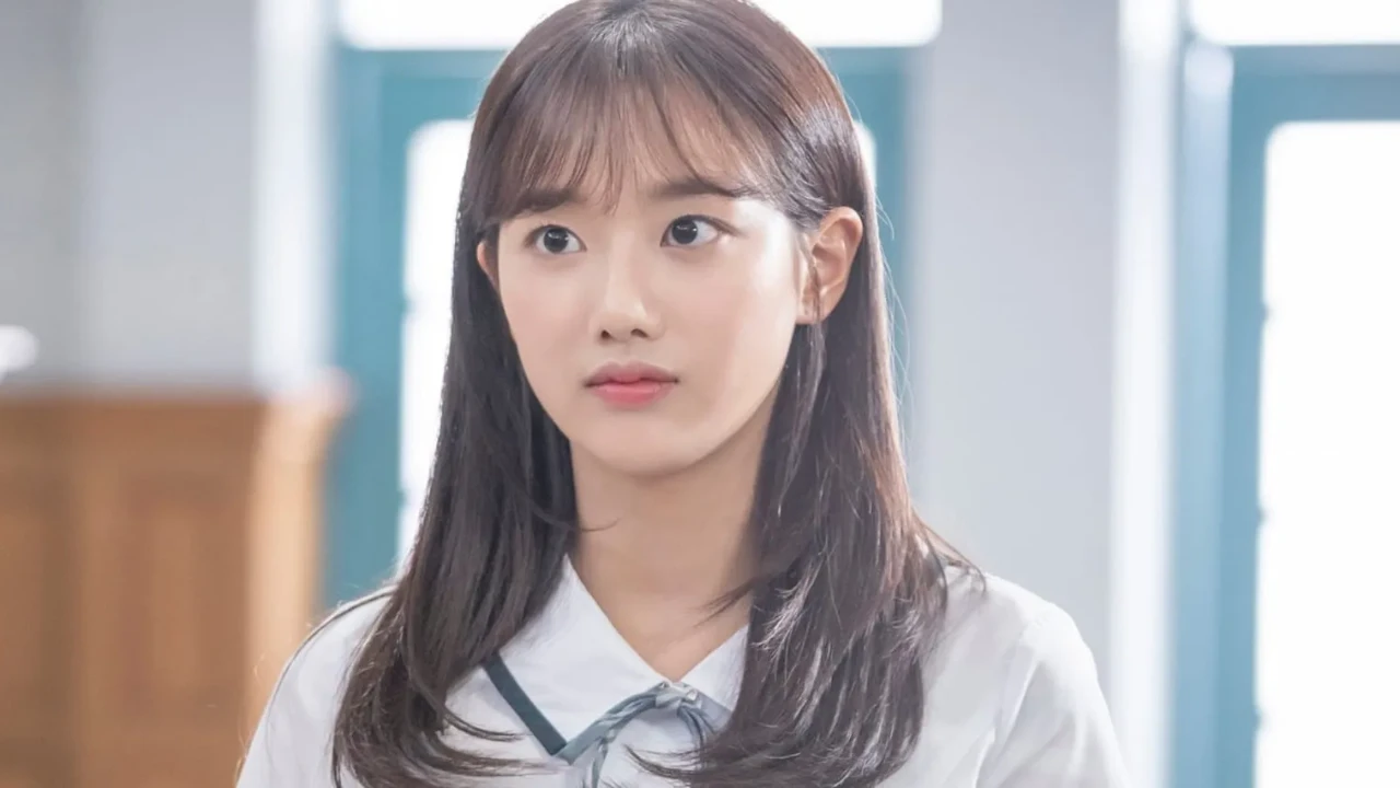 Lee Naeun: Courtesy of MBC