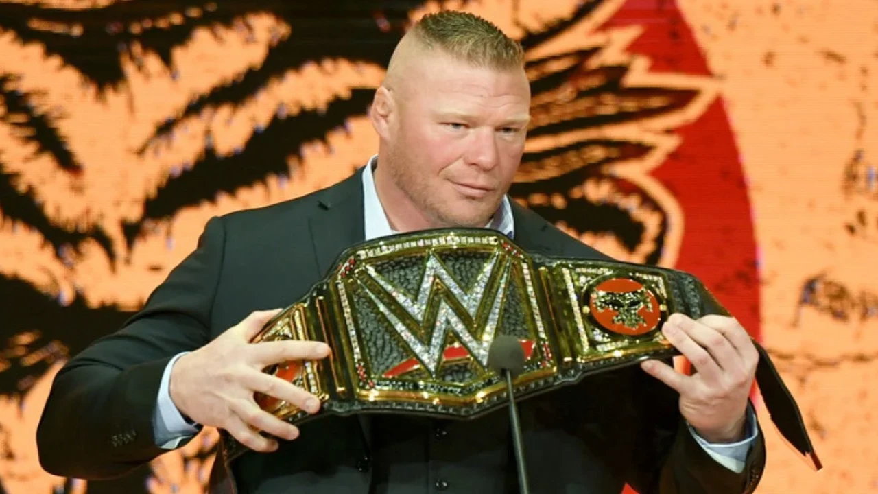 Brock Lesnar (via Getty Images) Brock Lesnar (via Getty Images)