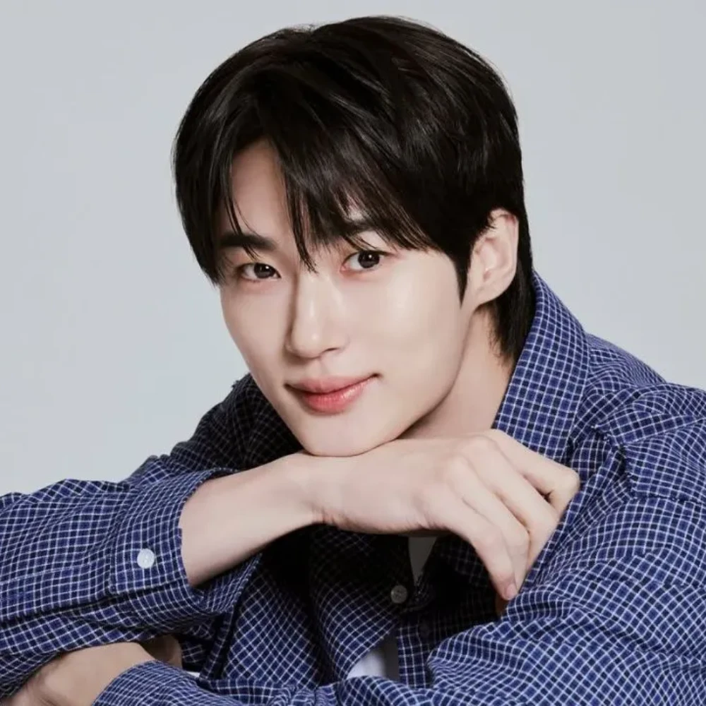 Solo Leveling live adaptation brings Byeon Woo Seok to lead in Sung Jin Wook role, here's everything we know so far