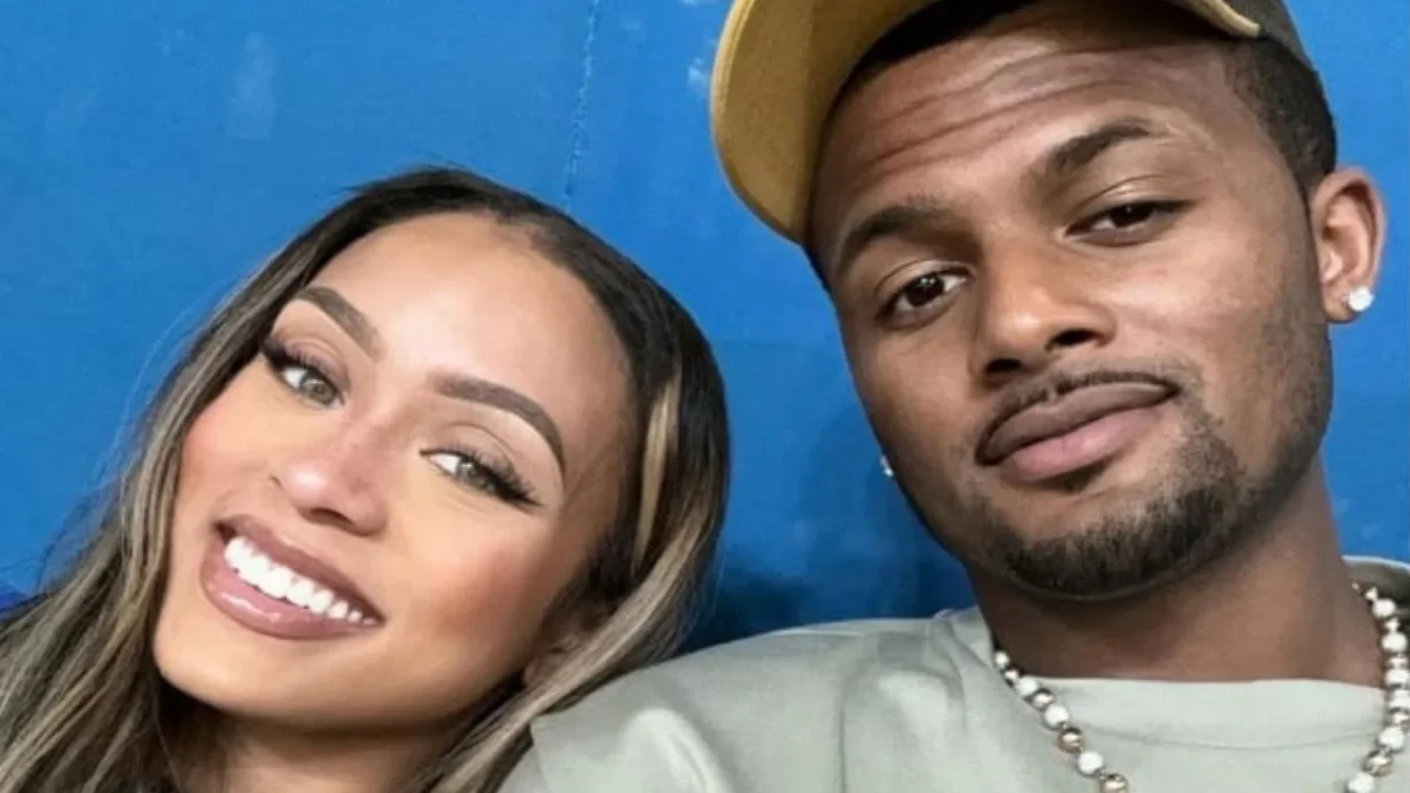 Deshaun Watson & Jilly Anais (via Instagram) Deshaun Watson & Jilly Anais (via Instagram)