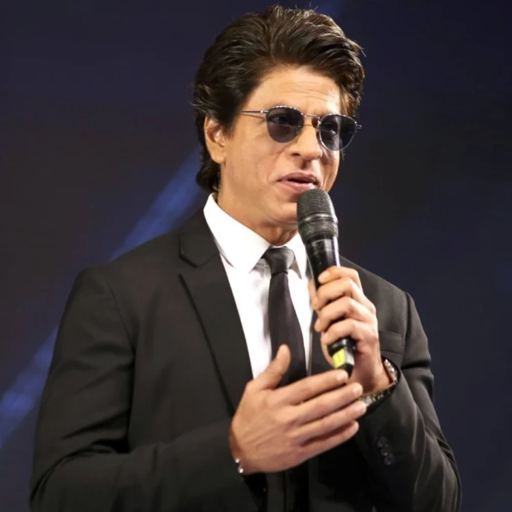Shah Rukh Khan faces injury during King shoot, actor off to US for urgent medical attention