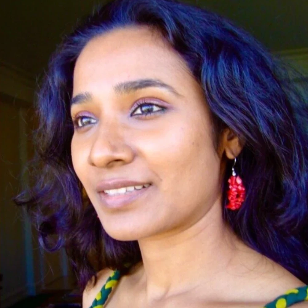 Meet Tannishtha Chatterjee: Angry Indian Goddesses fame actress, single mother who is battling stage 4 oligo metastatic cancer