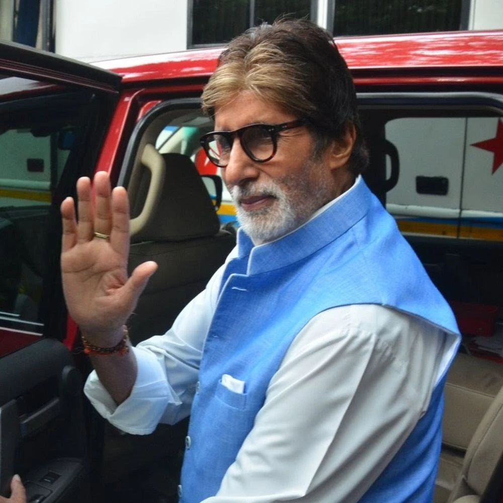 82-year-old Amitabh Bachchan struggles to wear trousers, Big B opens up on taking extra care in his day-to-day activities in new blog