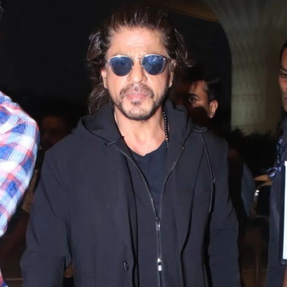 Shah Rukh Khan demands apology from Farah Khan and famed cook Dilip, here's how it involves The Ba***ds of Bollywood