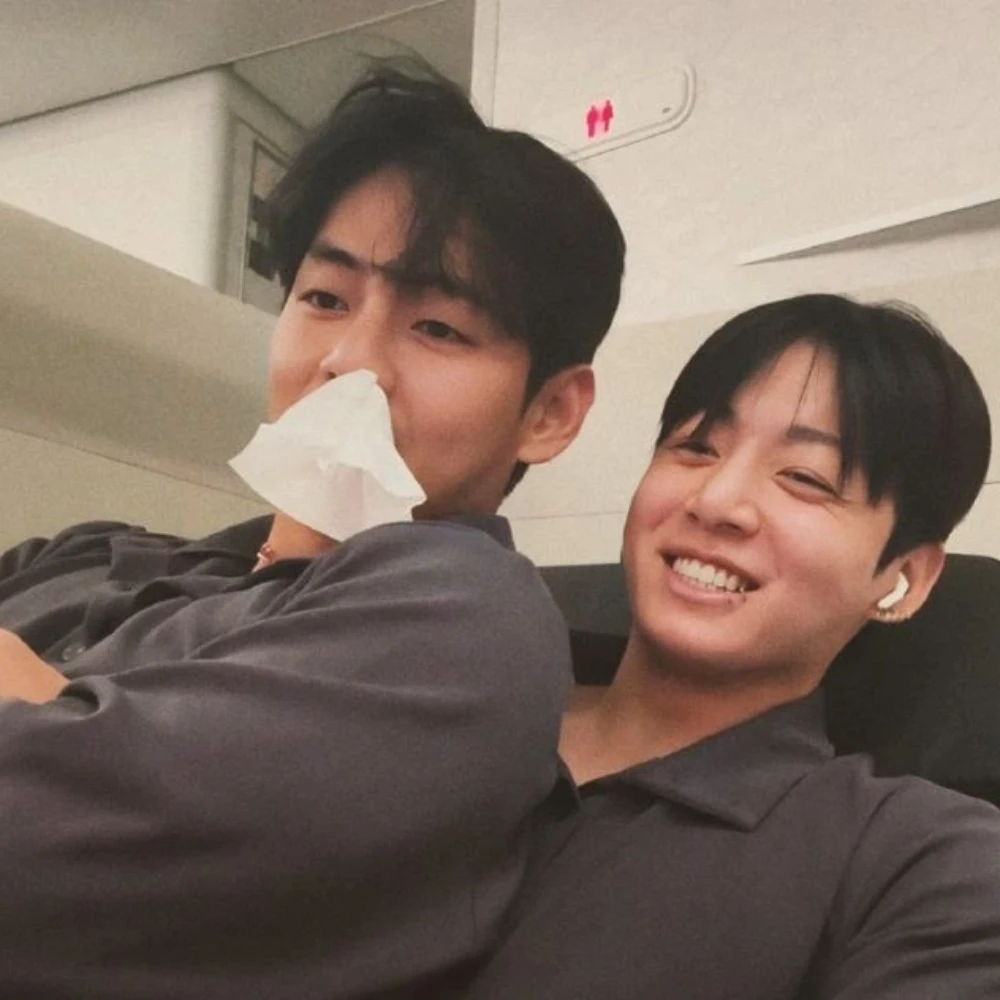 V gets cozy on Jungkook’s lap, shares BTS’ gym session peek and another look at Vatman vs Ninjakook in new update