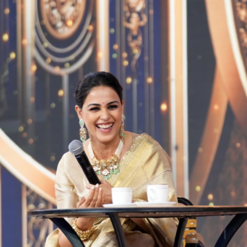WATCH: Ravi Mohan and Genelia D’Souza recreate Santhosh Subramaniam magic; Kenishaa’s reaction is unmissable