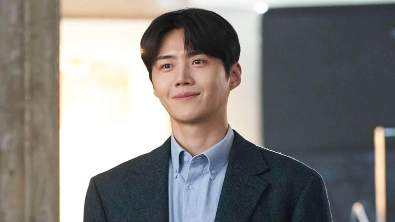 Kim Seon Ho: courtesy of Netflix
