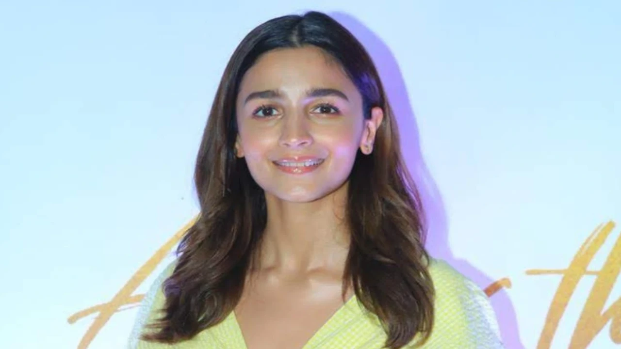 Alia Bhatt REACTS after video of her and Ranbir Kapoor’s Rs 250 crore bungalow goes viral: ‘A serious security issue’