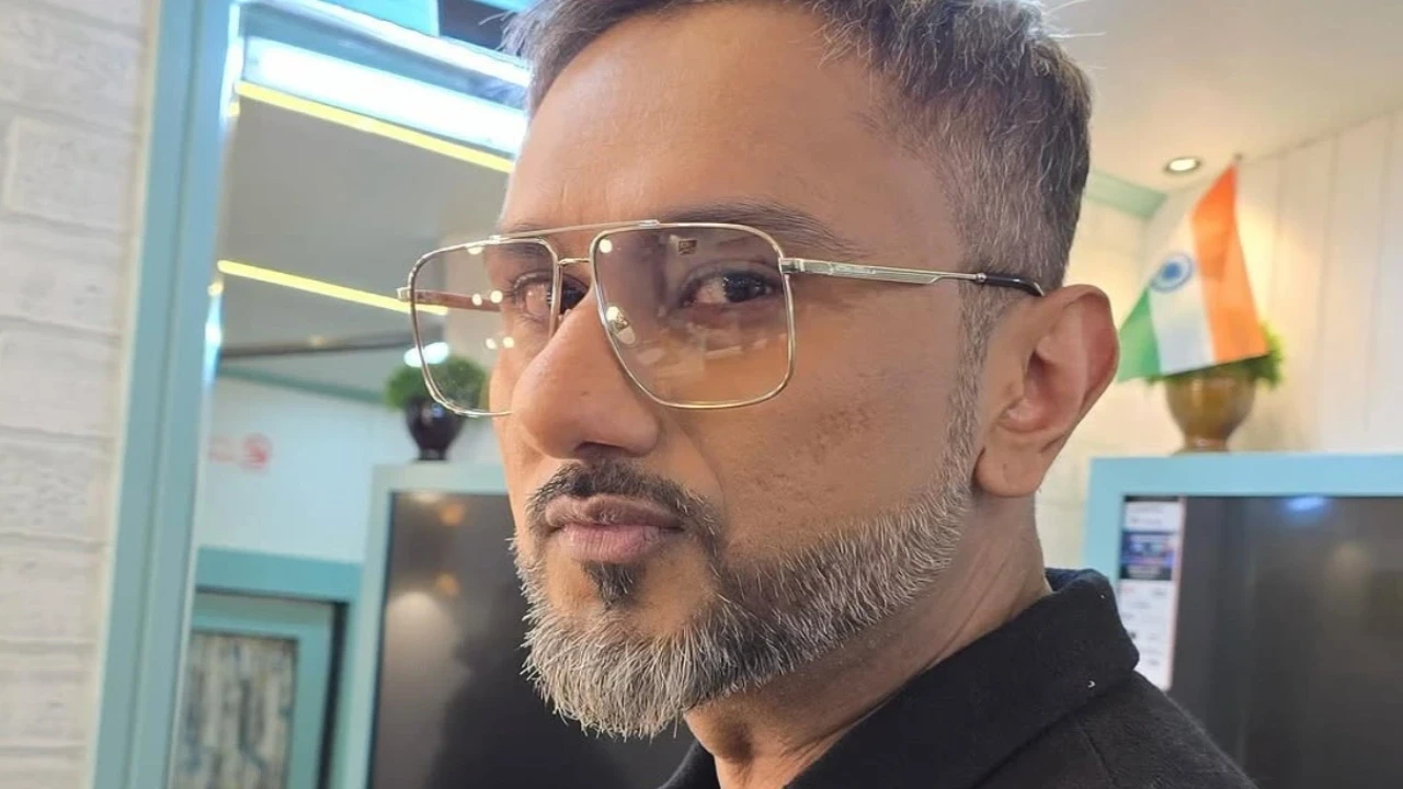 'Kuch nahi hua manhoos': Honey Singh replies to a fan worrying about his health and weight loss