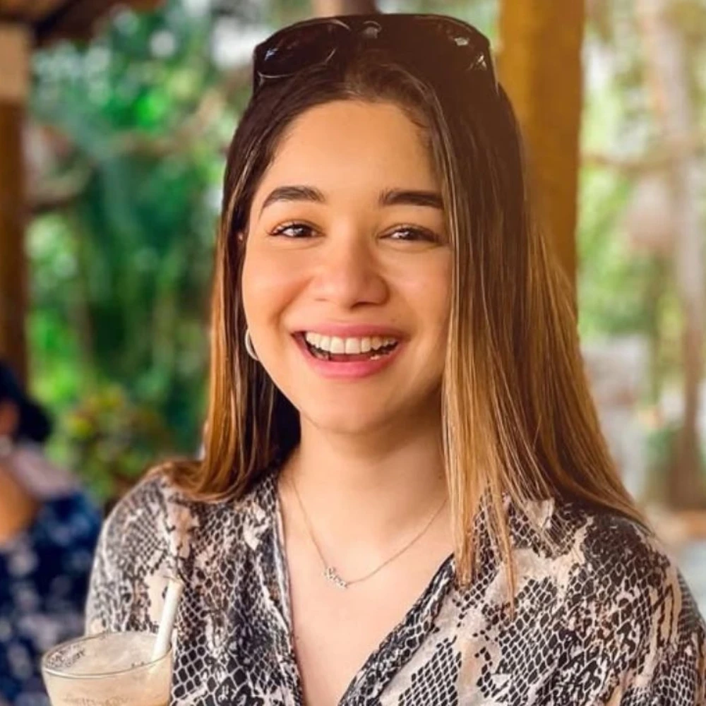 Sara Tendulkar shares 7-ingredient Mango-Pineapple protein smoothie perfect for your gy... Sara Tendulkar shares 7-ingredient Mango-Pineapple protein smoothie perfect for your gy...