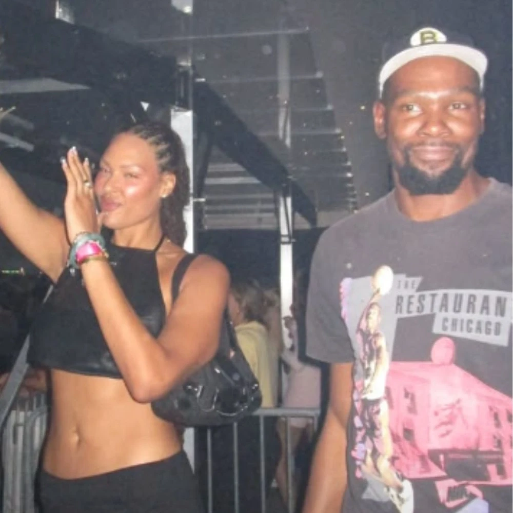 Kevin Durant and Liz Cambage's photo goes viral: Are the basketball stars dating?