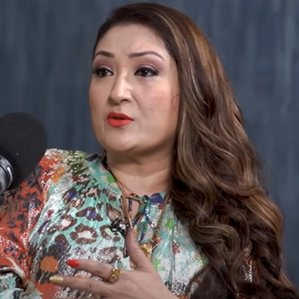 Throwback: When Govinda’s wife Sunita revealed Raveena Tandon still says ‘mein terese shaadi karti’