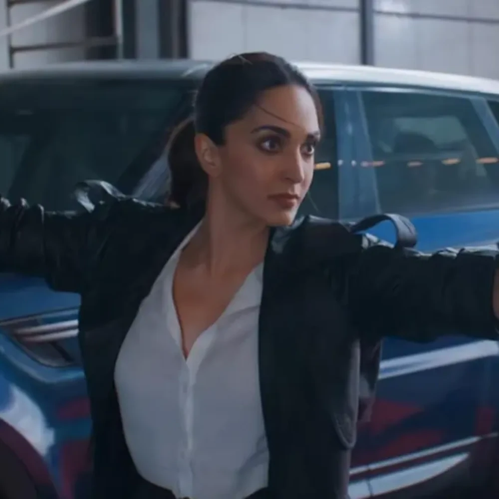 War 2 Day 7 Hindi Box Office India: Hrithik Roshan, Jr NTR and Kiara Advani starrer hits rock bottom; Adds Rs 4.75 crore net