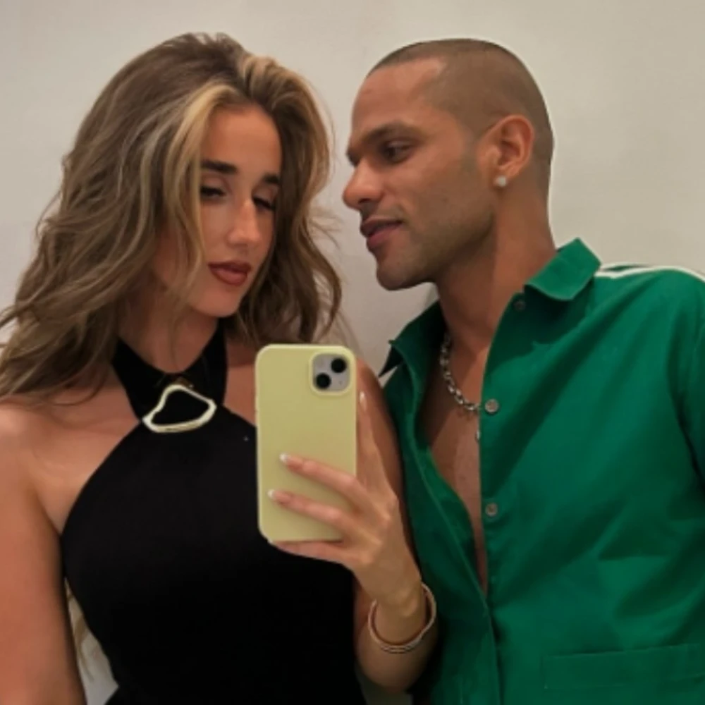 Shikhar Dhawan can't stop gazing at his rumored girlfriend Sophie Shine in latest pic: 'Uski nazar...'