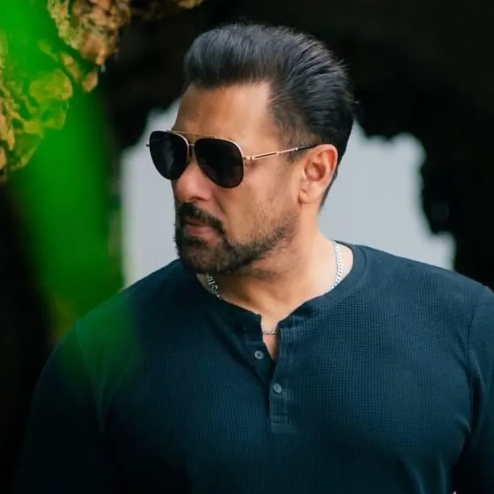 Newswrap, August 26: Salman Khan completes 37 years in film industry, War 2 and Coolie gross over Rs 800 crore worldwide