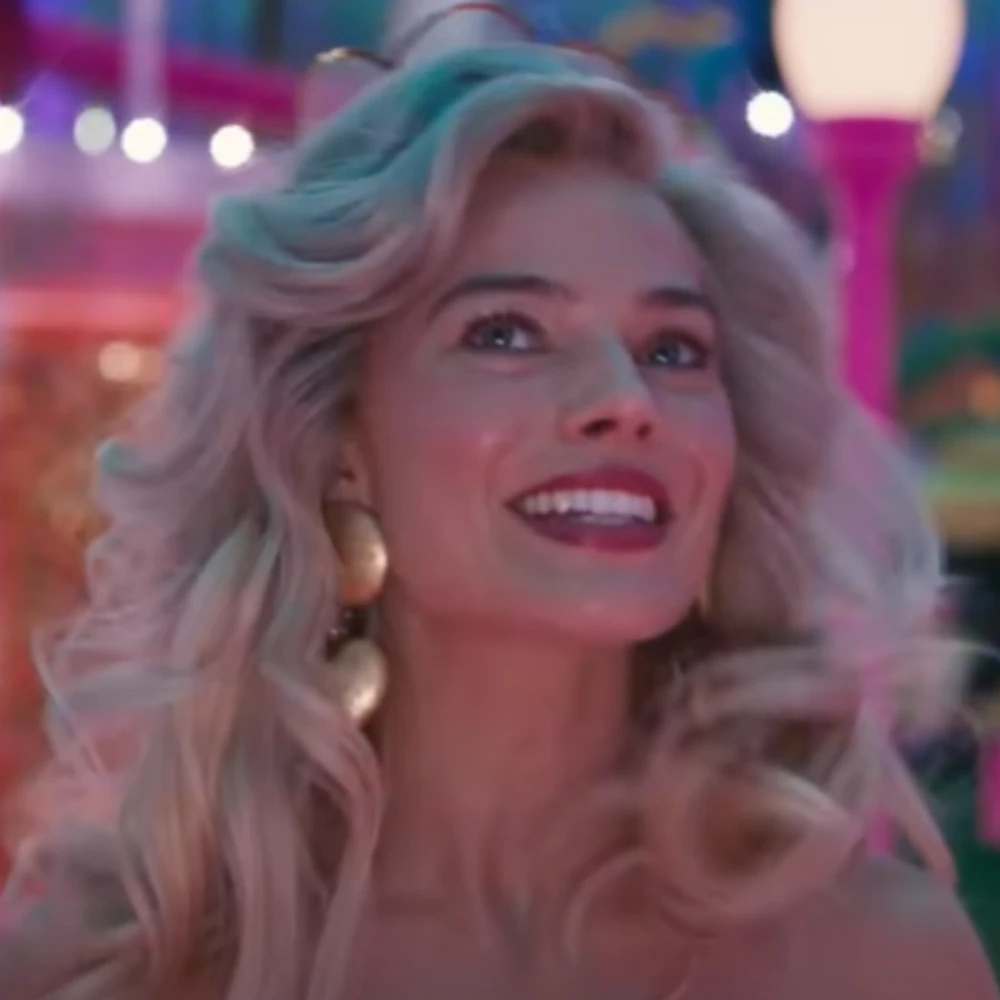Margot Robbie Says She 'Loves' Being a Mom to Her and Tom Ackerley's Son: 'Try to Explain It...'