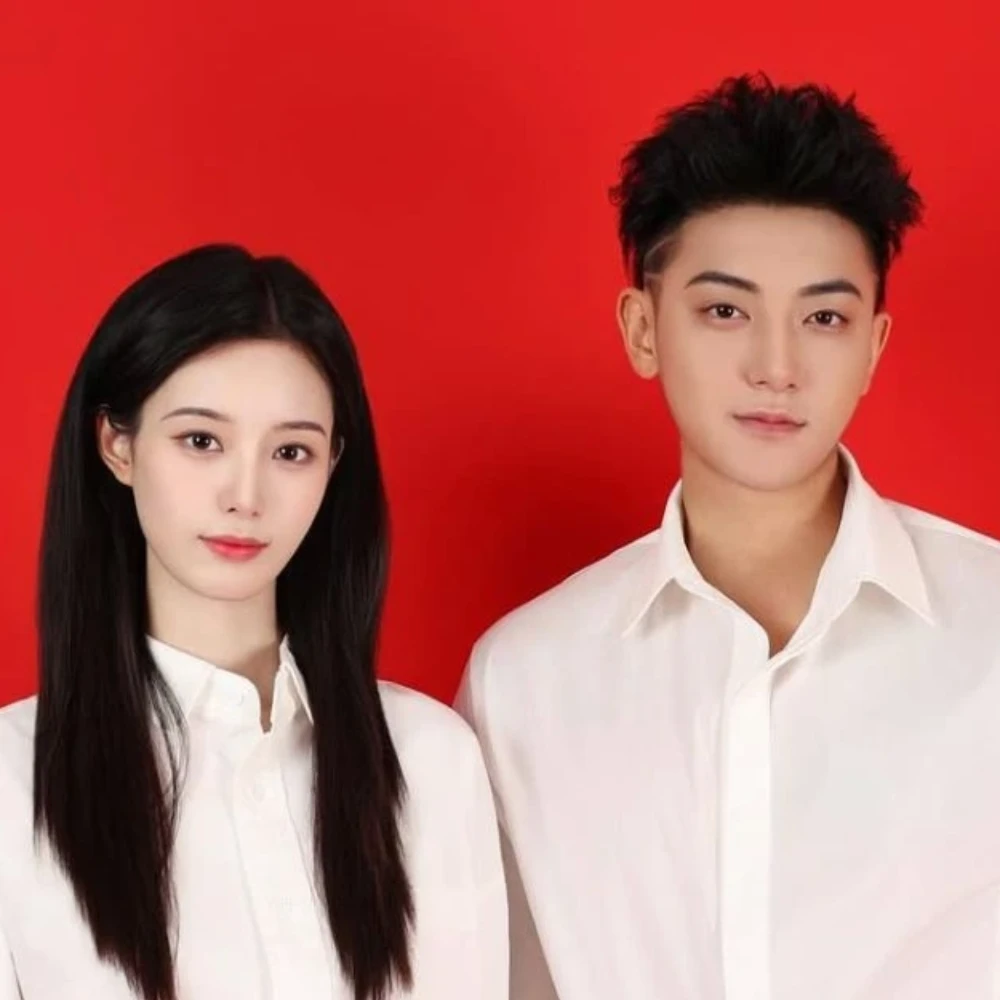 Former EXO member Tao and ex-SM Ent trainee Xu Yiyang to hold wedding ceremony in October with fans in attendance