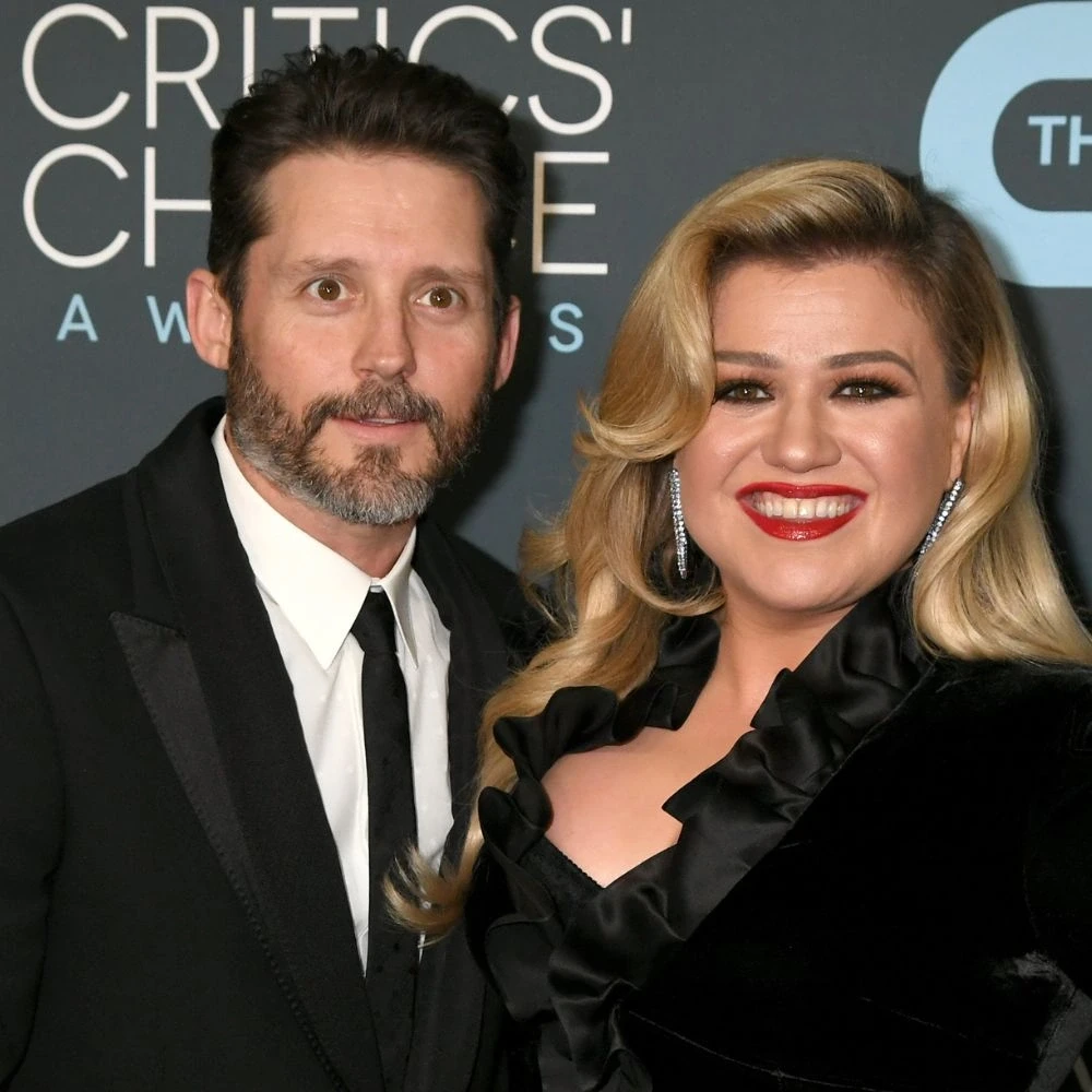 Kelly Clarkson Steps Back From Stage to Take Care of Her Kids Amid Ex Brandon Blackstock’s Illness