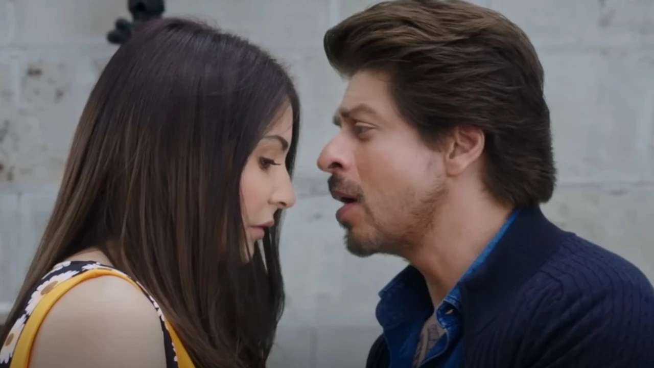 When Anushka Sharma said Shah Rukh Khan smells good: Superstar swears by 2 perfumes that are budget-friendly, Picture credits: Sony Music India VEVO When Anushka Sharma said Shah Rukh Khan smells good: Superstar swears by 2 perfumes that are budget-friendly