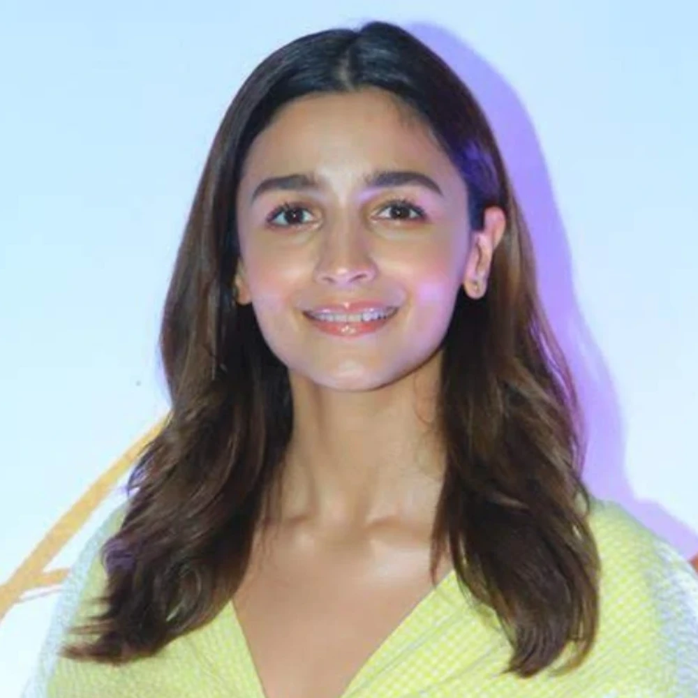 Alia Bhatt REACTS after video of her and Ranbir Kapoor’s Rs 250 crore bungalow goes viral: ‘A serious security issue’