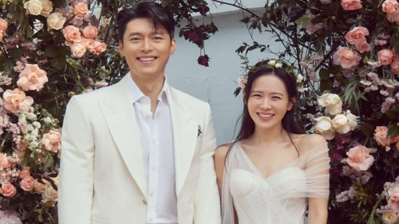 Hyun Bin blushes at Son Ye Jin mention