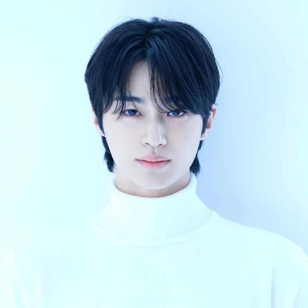 Will Byeon Woo Seok get paid less than 220K USD for Solo Leveling live action? Netflix allegedly caps actors' fees