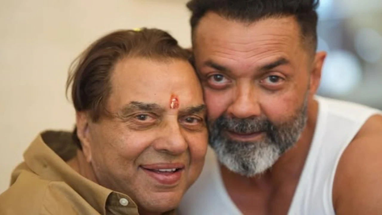 EXCLUSIVE: Bobby Deol reveals why a top director never worked with Dharmendra again, says 'use itna bura laga ki...'