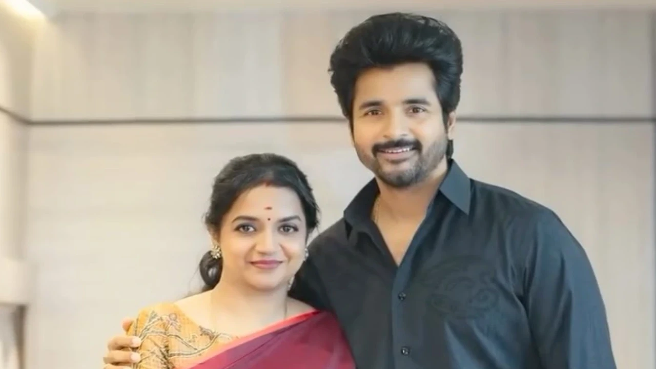 Sivakarthikeyan showers love on wife Aarthy ahead of Madharaasi release (PC: Sivakarthikeyan, IG) Sivakarthikeyan showers love on wife Aarthy ahead of Madharaasi release