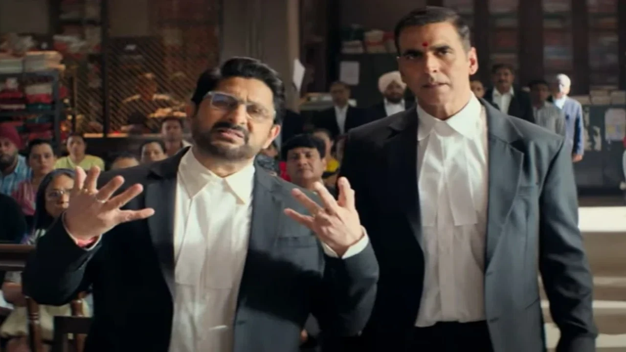  Akshay Kumar and Arshad Warsi