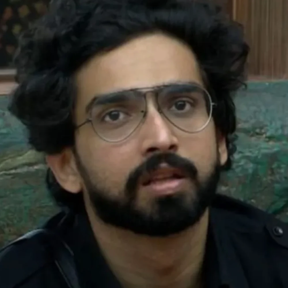 Bigg Boss 19, September 26, Episode Highlights: Farrhana Bhatt becomes captain, Amaal Mallik throws mic after losing cool at Nehal Chudasama Bigg Boss 19, September 26, Episode Highlights: Farrhana Bhatt becomes captain, Amaal Mallik throws mic after losing cool at Nehal Chudasama