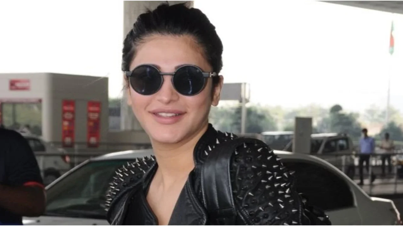 EXCLUSIVE: Shruti Haasan's Salaar stylist Amritha Ram opens up on actress' looks; Says She hadn't seen outfits Shruti Haasan Salaar look exclusive