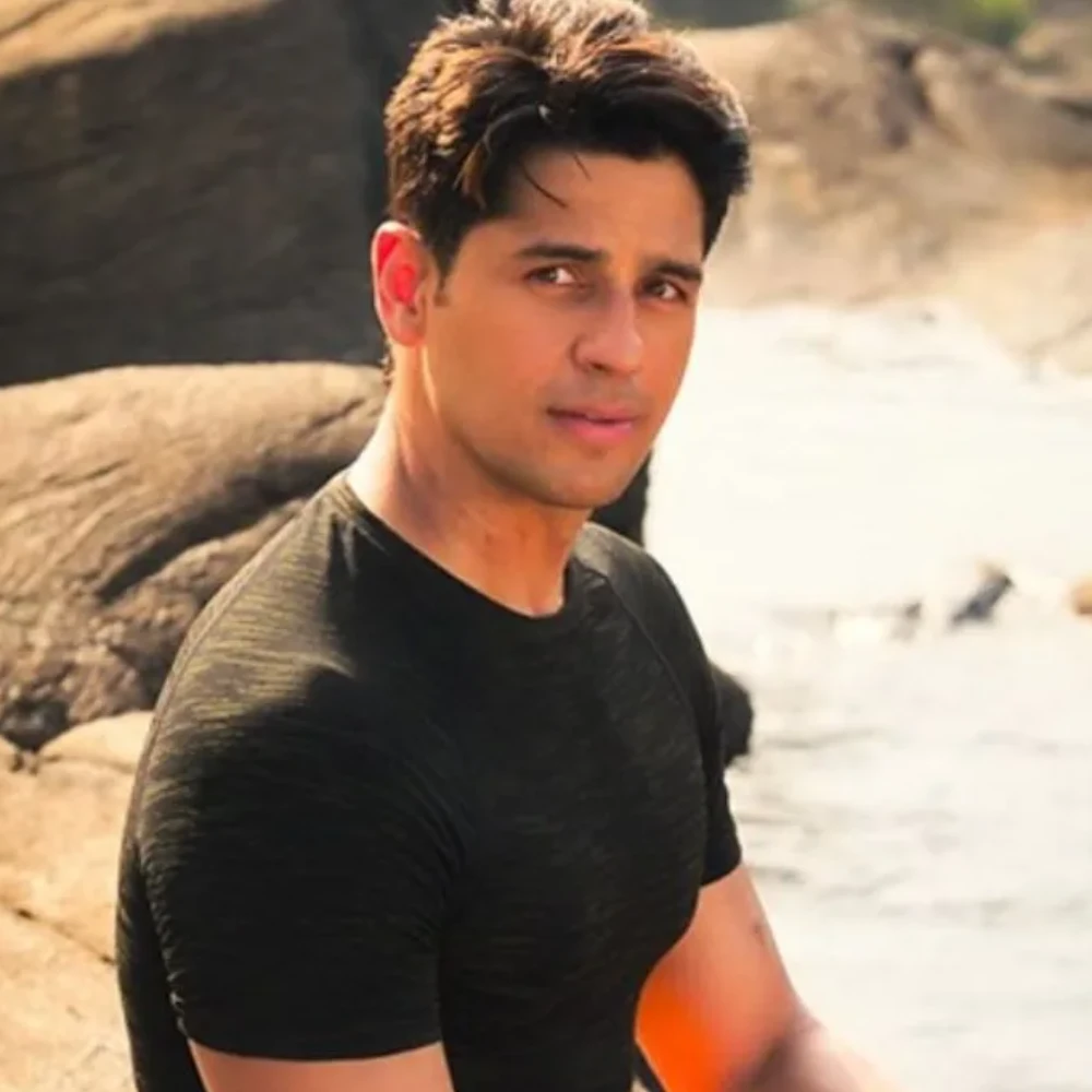 Box Office: Sidharth Malhotra and Janhvi Kapoor's Param Sundari continues downward spiral, adds Rs 65 lakh on Day 13
