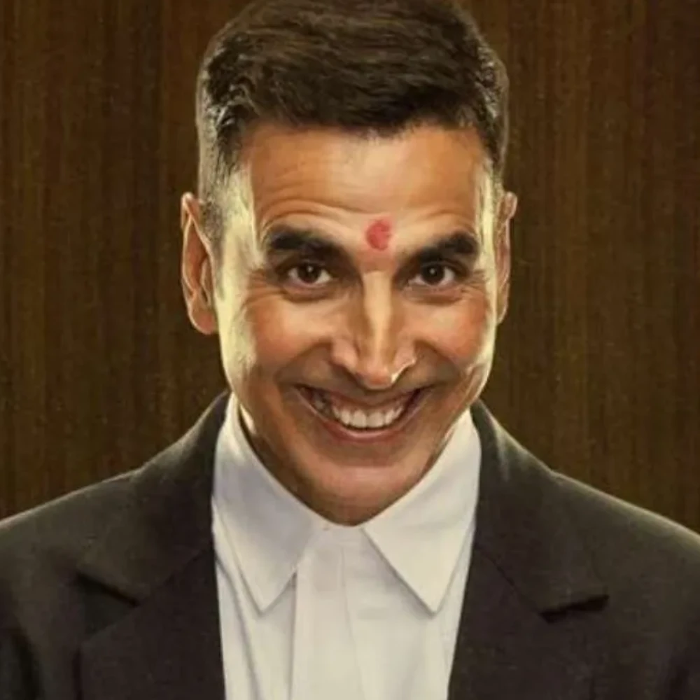 Jolly LLB 3 Advance Booking: Akshay Kumar and Arshad Warsi's film records decent pre-sales, sells 20,000 tickets in National Chains 