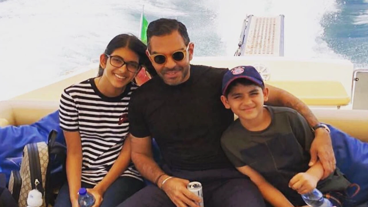 Samaira, Sunjay Kapur, and Kiaan via Instagram/Priya Sachdev Instagram